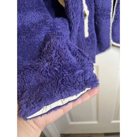 Wavvy Purple/ivory Fleece Jacket Size Small NWOT - Picture 3 of 10